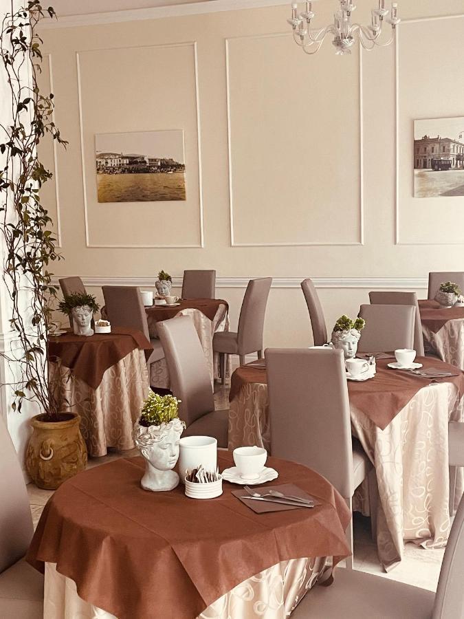 Hotel Regina Margherita 博尔迪盖拉 外观 照片