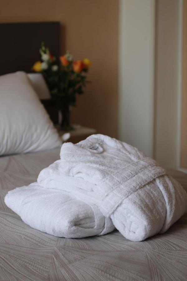 Hotel Regina Margherita 博尔迪盖拉 外观 照片